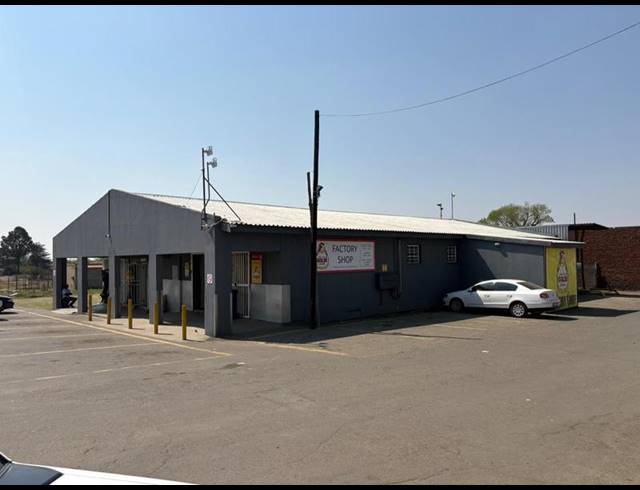 BUSINESS FOR SALE IN STANFIELD HILL